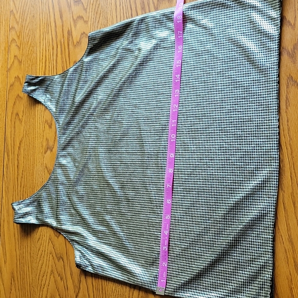 Reversible! 4 ways! - Picture 8 of 14